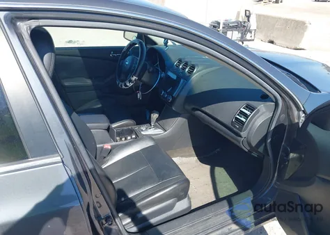 2010 Nissan Altima 2.5 S from USA, damaged, VIN 1N4AL2AP7AN518961